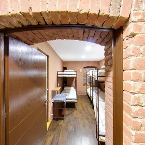 https://hostel-pirosmani.alltbilisihotels.com