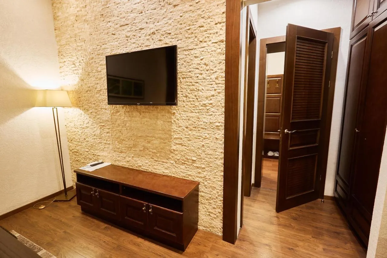 Petrani Central Киев Хостел